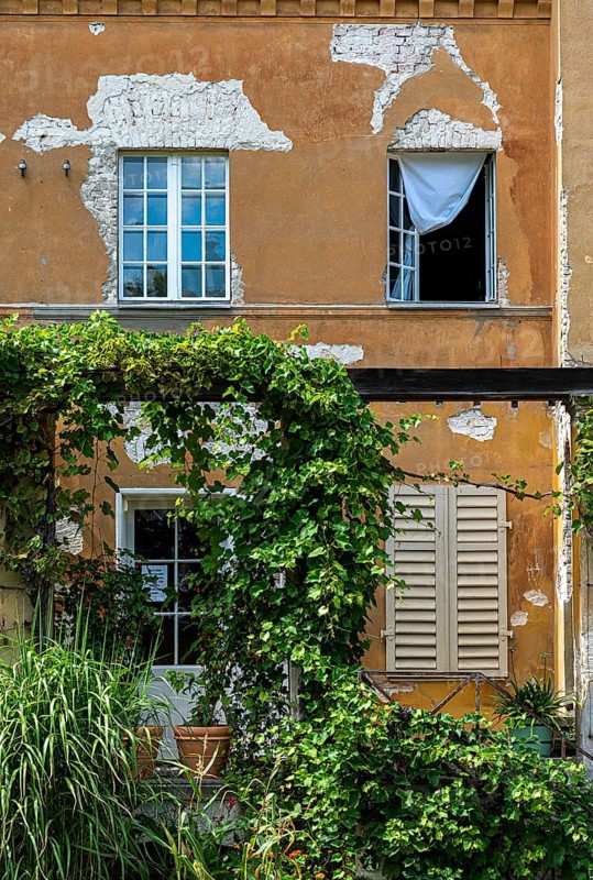 House facade of an old villa at the Roman Baths in Sanssouci Park in Potsdam, Brandenburg, Germany, Europe