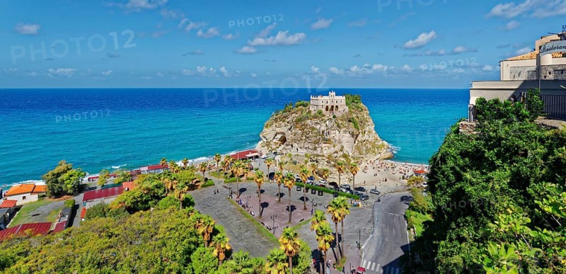 Medieval church Santuario di Santa Maria dell Isola di Tropea built on a rock of sandstone with turquoise sea, Tropea, Vibo Valentia, Calabria, Southern Italy, Italy, Europe