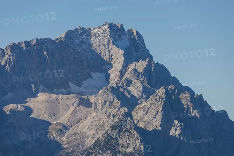 Panorama from Wank, 1780m, onto the Wetterstein Mountains with Jubiläumsgrat and Zugspitze 2962m, Werdenfelser Land, Upper Bavaria, Bavaria, Germany, Europe
