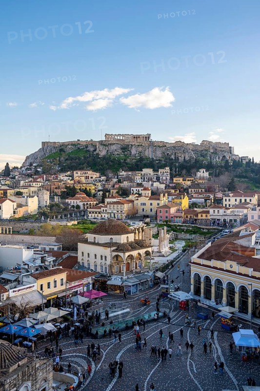 View over the old town of Athens, with Tzisdarakis Mosque and Acropolis, Monastiraki Square, Athens, Attica, Greece, Europe