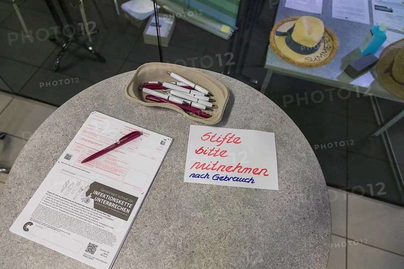 The Saxon Corona Test Centres for air travellers officially go into operation on Monday, 3 August, at Dresden and Leipzig Halle Airports. Registration forms for the test