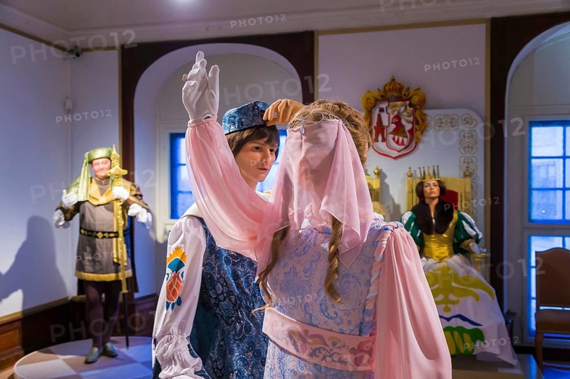 Winter exhibition Three Hazelnuts for Cinderella