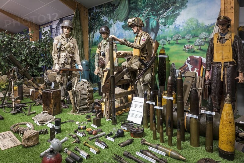 Diorama showing American soldiers and ammunition in the Musée Mémorial d'Omaha Beach museum, Saint-Laurent-sur-Mer, Normandy, France, Europe