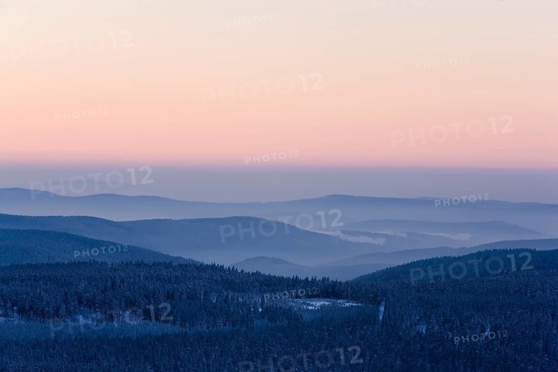 View from the snow-covered Fichtelberg to the Ore Mountains