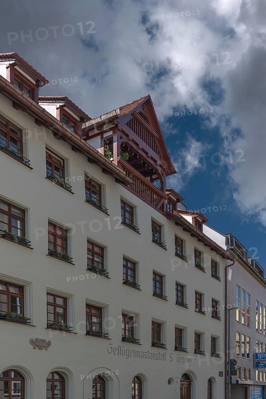 Historic residential and commercial building with dormer window, Hintere Ledergasse 43, Nuremberg, Middle Franconia, Bavaria, Germany, Europe
