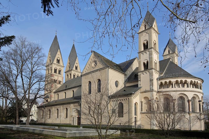 Romanesque UNESCO Basilica St. Kastor, Old Town, Koblenz, Rhineland-Palatinate, Upper Middle Rhine Valley, Germany, Europe