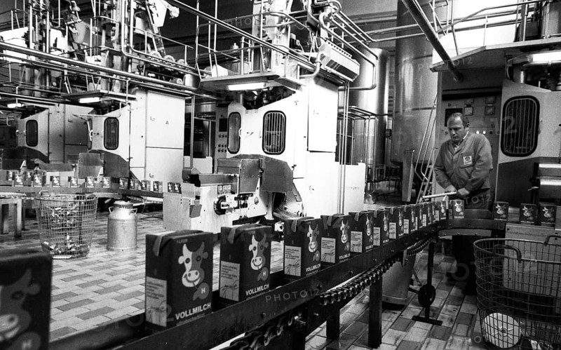Milk processing at Westmilch on 20.05.1980 in Bochum, Germany, Europe