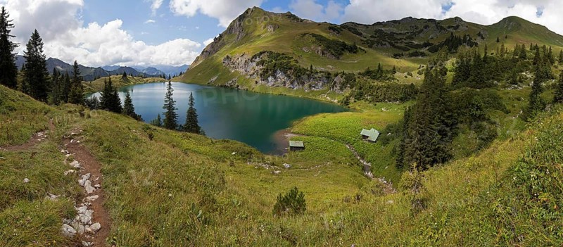View of Seealpsee and Seeköpfel, Allgäu Alps, Nebelhorn, Oberstdorf, Oberallgäu, Allgäu, Bavaria, Germany, Europe