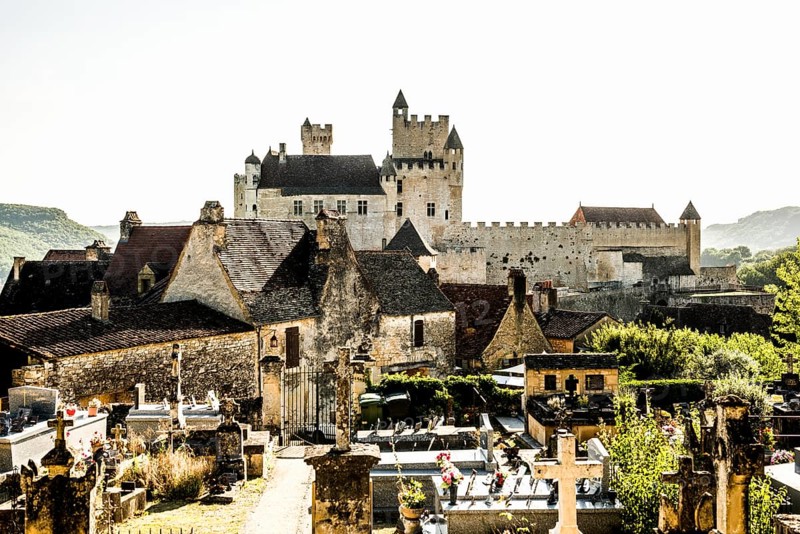 Medieval village and castle, château de Beynac, Beynac-et-Cazenac, Dordogne, Périgord, Département Dordogne, Region Nouvelle-Aquitaine, France, Europe