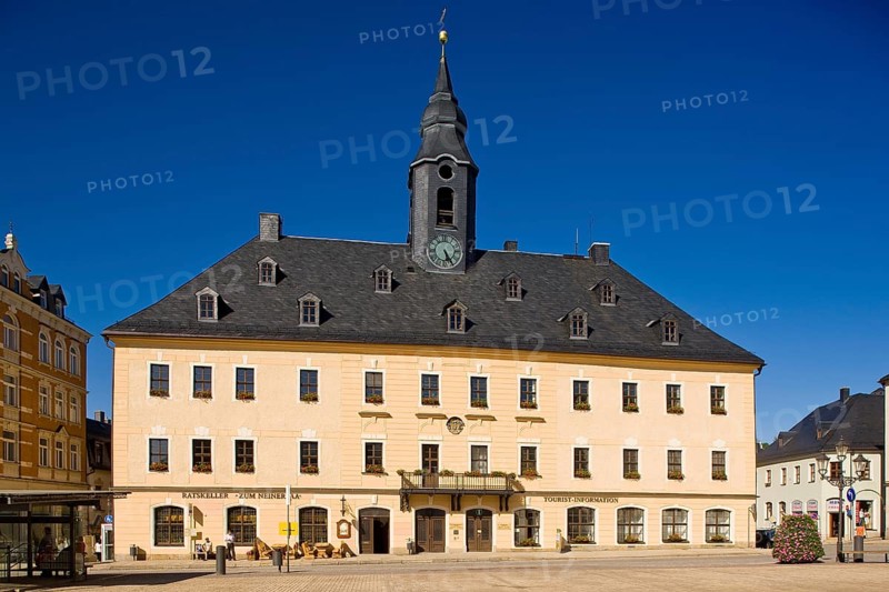 Annaberg Buchholz, market square with town hall
