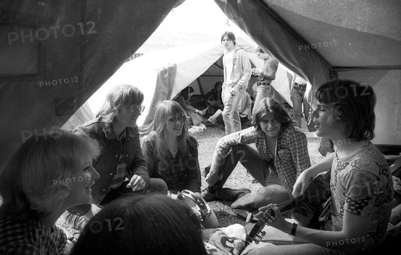 The camps of the DKP-affiliated children's and youth organisations Junge Pioniere and SDAJ at Whitsun 1975 on 17.05.1975 in Schermbeck, Germany, Europe