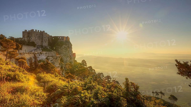 Morning light, backlight, sun as star, fog, Castello di Venere, view of the plain, Erice, Trapani province, mountain, Sicily, Italy, Europe