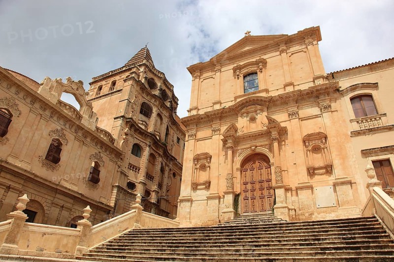 Old town of the late Baroque city of Noto in the Val di Noto, the church, Chiesa S. Francesco d Assisi all Immacolata dei Fratiminori Conventuali, Syracuse Province, UNESCO World Heritage Site, Sicily, Italy, Europe