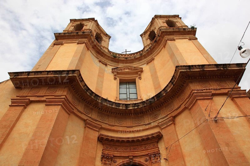 Old town of the late Baroque city of Noto in the Val di Noto, church, Chiesa di Montovergine, Syracuse Province, UNESCO World Heritage Site, Sicily, Italy, Europe