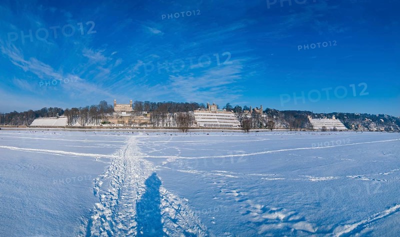 Elbe castles in winter