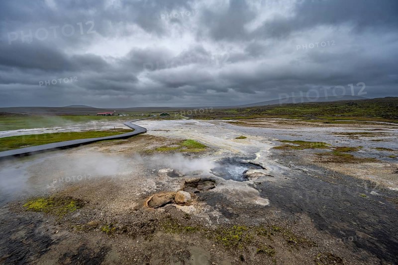 Steaming hot spring, Hveravellir geothermal area, Icelandic Highlands, Suðurland, Iceland, Europe