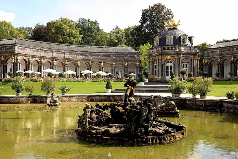Waterworks and New Palace with Temple of the Sun at the Hermitage in Bayreuth, Upper Franconia, Bavaria, Germany, Europe