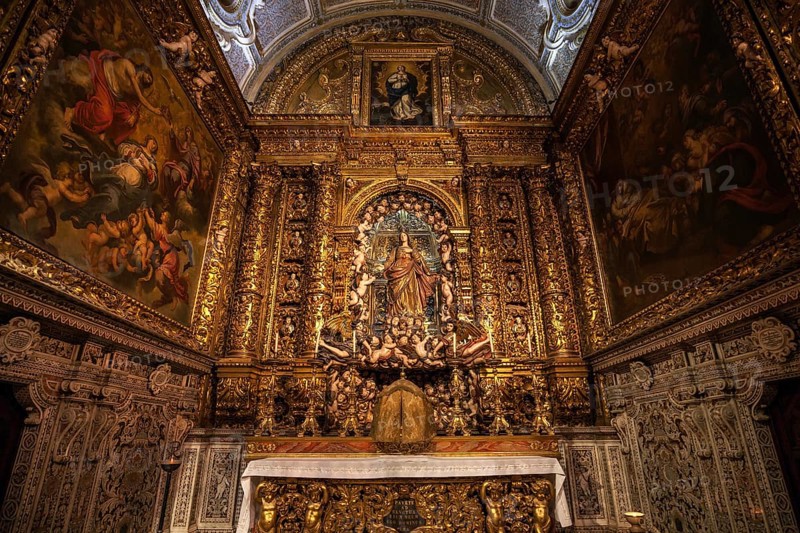 Side chapel in the Jesuit Church, St Rochus Church, Igreja de São Roque, Bairo Alto district, Lisbon, Portugal, Europe