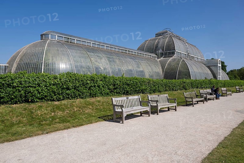 Palm House, oldest Victorian greenhouse in the world, Royal Botanic Gardens, Kew, London, England, Great Britain