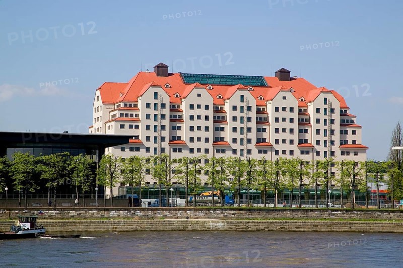 Erlweinspeicher, Maritim Hotel