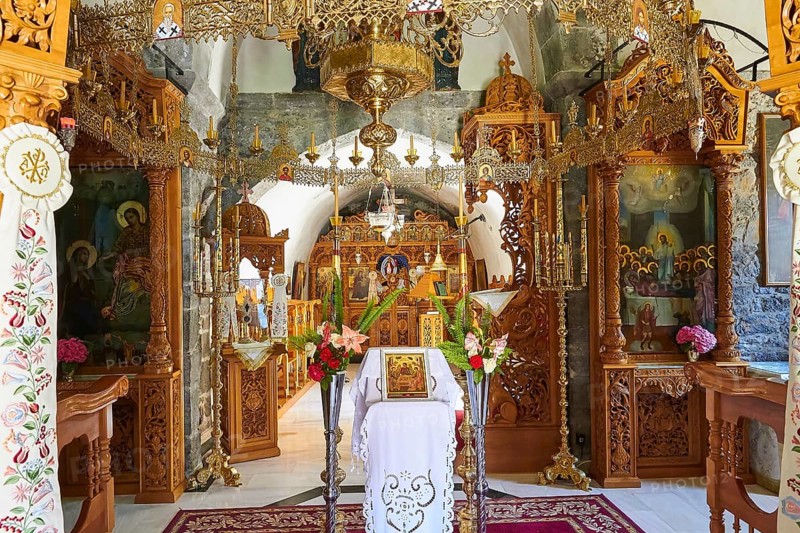 Interior church, altar, chandelier, candlestick, Koudouma, Orthodox monastery, Zemtralkreta, south coast, Heraklion province, Crete, Greece, Europe