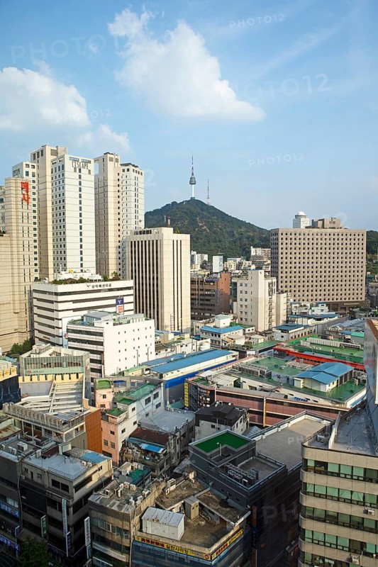 View of the houses of Seoul, in the back the N Seoul Tower on Namsan Hill or South Mountain, Jung-gu, Seoul, South Korea, Asia