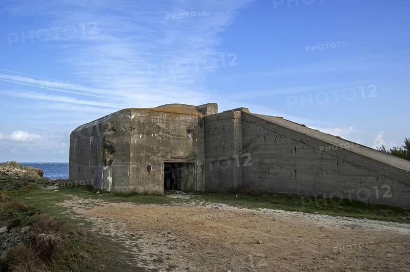Special Construction (SK) searchlight bunker at the Cap de La Hague, Cotentin peninsula, Lower Normandy, France, Europe