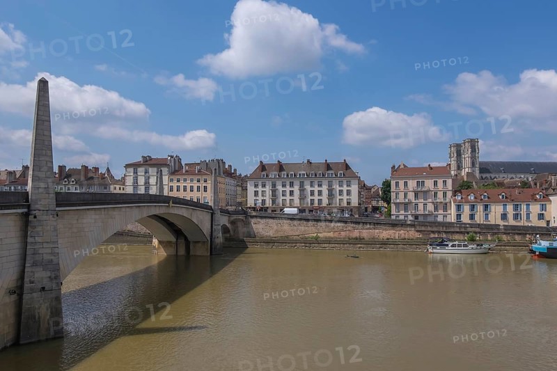 Chalon-sur Saone, Département Saône-et-Loire in the Bourgogne-Franche-Comté region, Burgundy, France, Europe