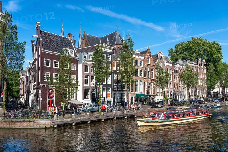 Houses on the Herengracht canal, historic centre of Amsterdam, canal belt, canal tour, Amsterdam, Netherlands