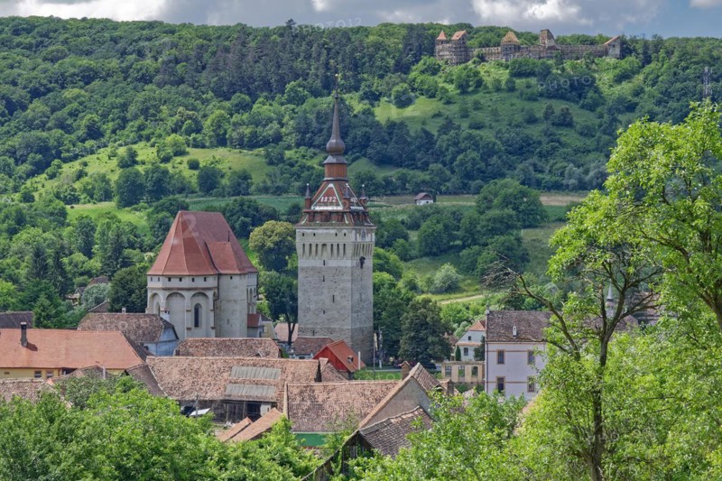 The fortified church in Keisd, Biserica Fortificata Saschiz, in Transylvania. The late Gothic church is a fortified church. The north tower with embrasures for defence purposes has been preserved from the fortifications. Keisd is a UNESCO World Heritage Site. Saschiz, Transylvania, Transylvania, Romania, South-East Europe, Europe