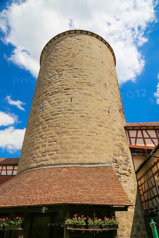 Reichenberg Castle, Staufer castle complex, hilltop castle, historical building, built between 1230 and 1231 by Margrave Hermann V of Baden, half-timbered, tower, Oppenweiler, Rems-Murr district, Baden-Württemberg, Germany, Europe