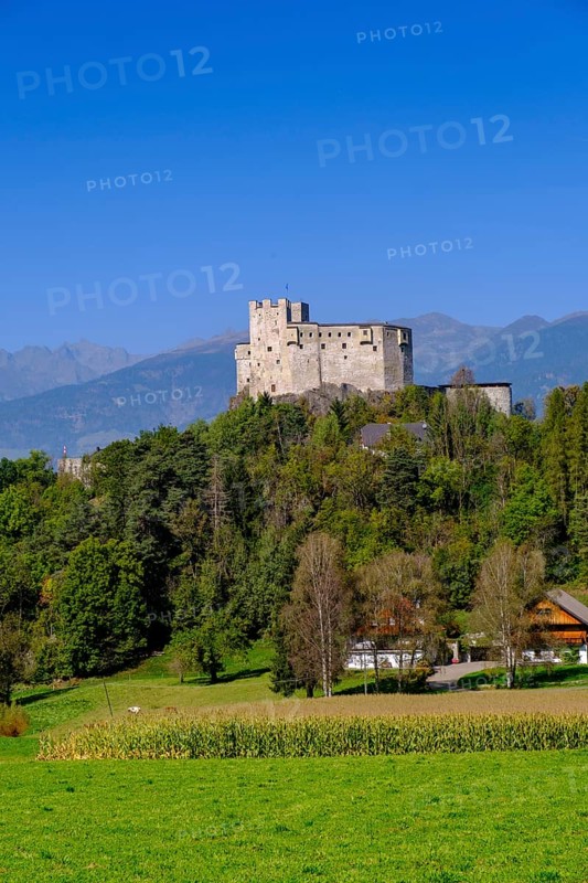 Michelsburg Castle near St. Lorenzen, near Bruneck, Pustertal, South Tyrol, Italy, Europe