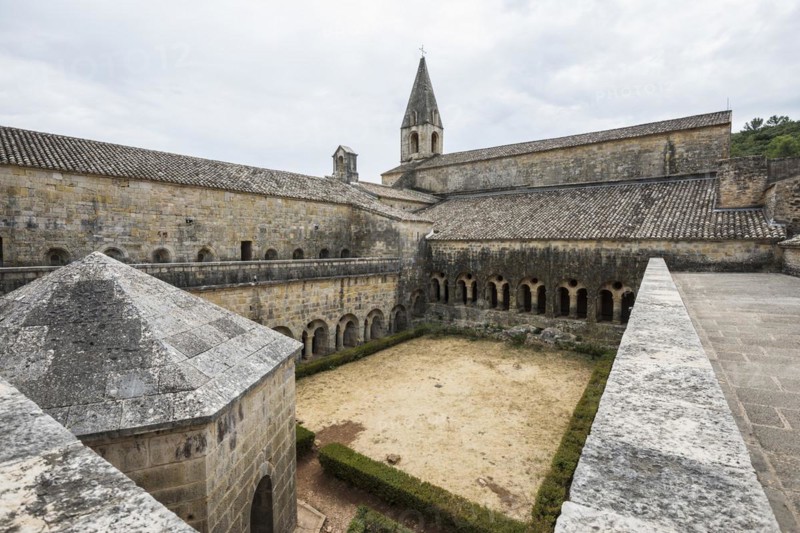Romanesque Cistercian monastery, Abbaye du Thoronet, Département Var, Provence-Alpes-Côte d'Azur, France, Europe
