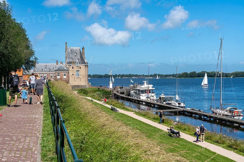The town of Veere, province of Zeeland, Veerse Meer, Campveerse Tor tor, jetty, inland sea, Netherlands