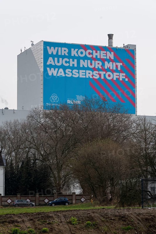 Thyssenkrupp Steel Europe AG Bochum plant, advertising for hydrogen as an energy source, joint advertising campaign with Metropole Ruhr, RVR, North Rhine-Westphalia, Germany, Europe