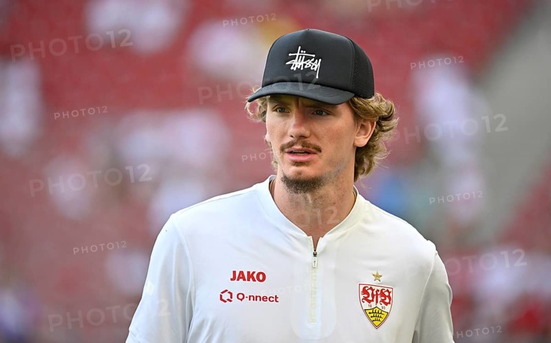 Nick Woltemade VfB Stuttgart (11) Portrait, MHPArena, MHP Arena Stuttgart, Baden-Württemberg, Germany, Europe