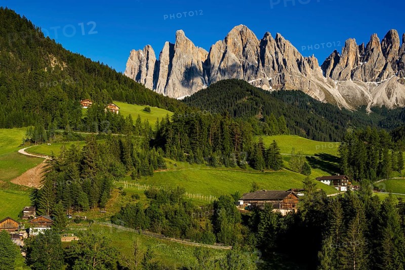 Geislerspitzen, Villnöss Valley, Sass Rigais, Dolomites, South Tyrol, Italy, Europe