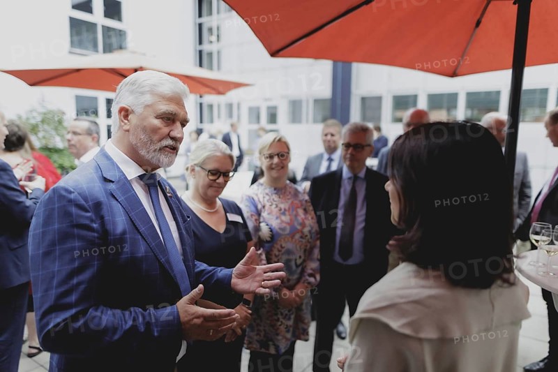 Exchange with representatives of the German, Danish and Frisian minorities during the Foreign Minister's trip to Germany in Flensburg, 25 July 2024. /