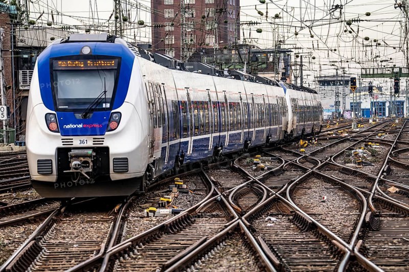 Cologne main station, regional express train, National Express on the tracks at the exit, Cologne, North Rhine-Westphalia, Germany, Europe