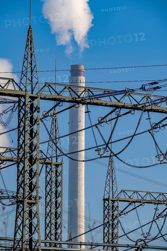 380 kV system, switchgear, from transmission system operator Amprion, in the Emscherbruch in Herten, chimney of the STEAG combined heat and power plant in Herne, North Rhine-Westphalia, Germany, Europe