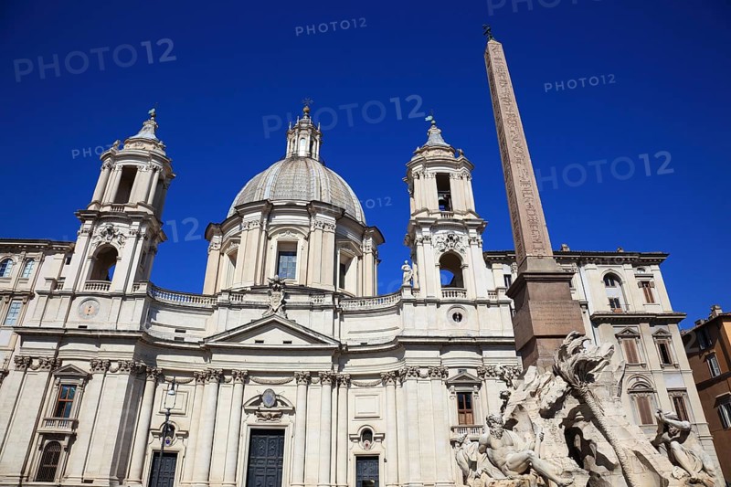 Fountain of the Four Rivers, Fontana dei Quattro Fiumi, Church of Sant'Agnese in Agone