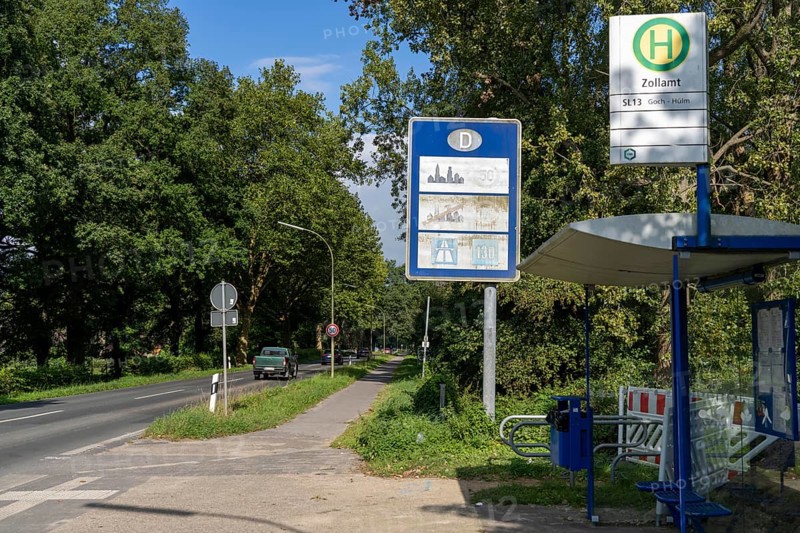 Green border, border crossing Siebengewald-Gaesdonck, south of Goch, without controls, between the Netherlands and Germany, faded border sign, North Rhine-Westphalia, Germany, Europe