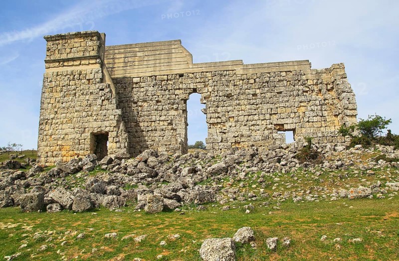 Remains of theatre stage background wall, Acinipo Roman town site Ronda la Vieja, Cadiz province, Spain, Europe