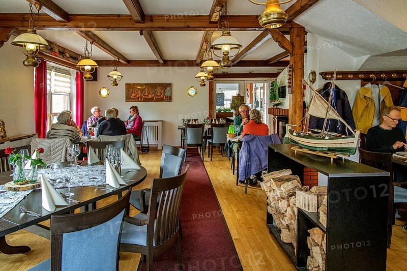 Fish restaurant Wremer Fischerstube, Wremen, Wurster North Sea coast, Land Wursten, Cuxland, Lower Saxony, Germany, Europe