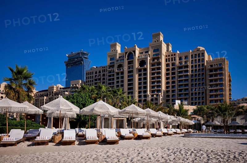Hotel Fairmont The Palm Jumeirah, behind it Hotel The View At The Palm, Nakheel West Beach, Beach, The Palm Jumeirah, Dubai, United Arab Emirates, VAR, Asia