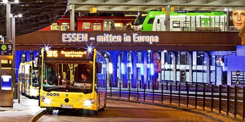 Essen public transport buses and regional trains at the main railway station, mobility, Deutschlandticket, Europaplatz, Essen, Ruhr area, North Rhine-Westphalia, Germany, Europe