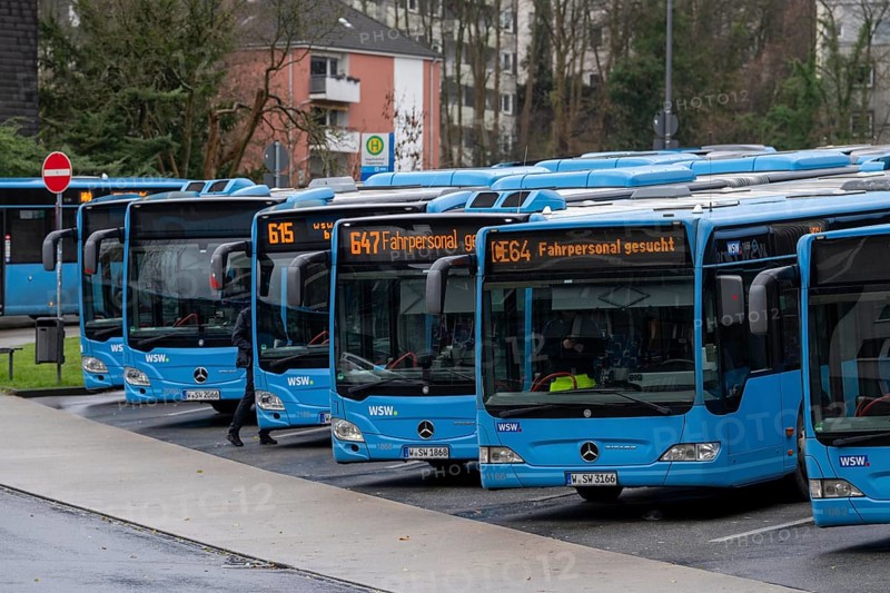 WSW bus advertising board, for new bus drivers, bus car park, during break times, above the central bus station, WSW buses, at the main railway station, Wuppertal, North Rhine-Westphalia, Germany, Europe