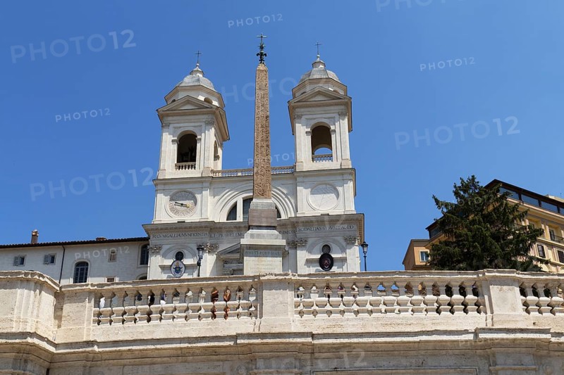 The church Santissima Trinita dei Monti, Santa Trinita dei Monti or Santissima Trinita al Monte Pincio, Most Holy Trinity on Mount Pincio, and the Obelisco Sallustiano, above the Spanish Steps in Rome, Italy, Europe