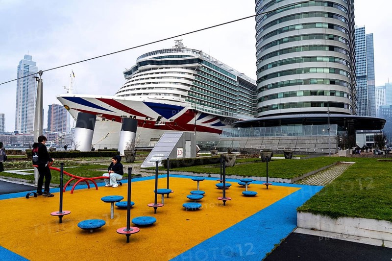 Cruise ship Iona of the British shipping company P&O Cruises, moored at the pier of Cruise Terminal Rotterdam, the largest cruise ship ever built in Germany, 17 passenger decks, 2600 cabins for 5200 passengers, the ship is fuelled by liquefied natural gas, Netherlands