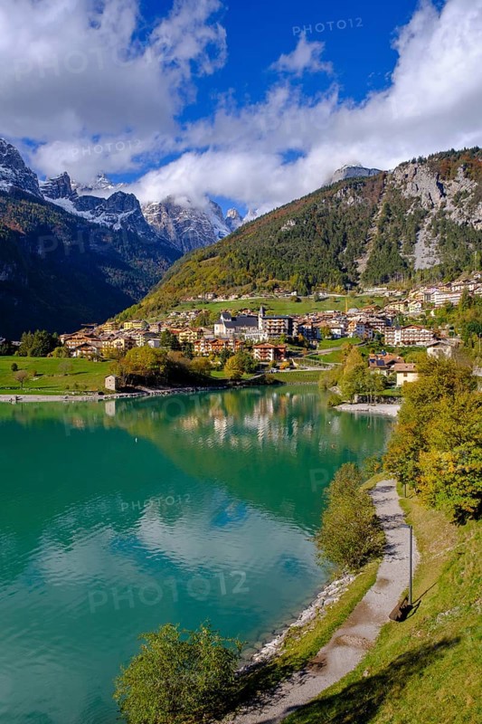 Molveno Lake, Lago di Molveno, Trentino, Italy, Europe